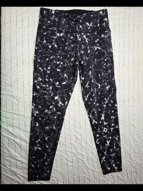 Sweaty Betty The Power 7/8 Workout Leggings Ultra Black Camo Print Size S